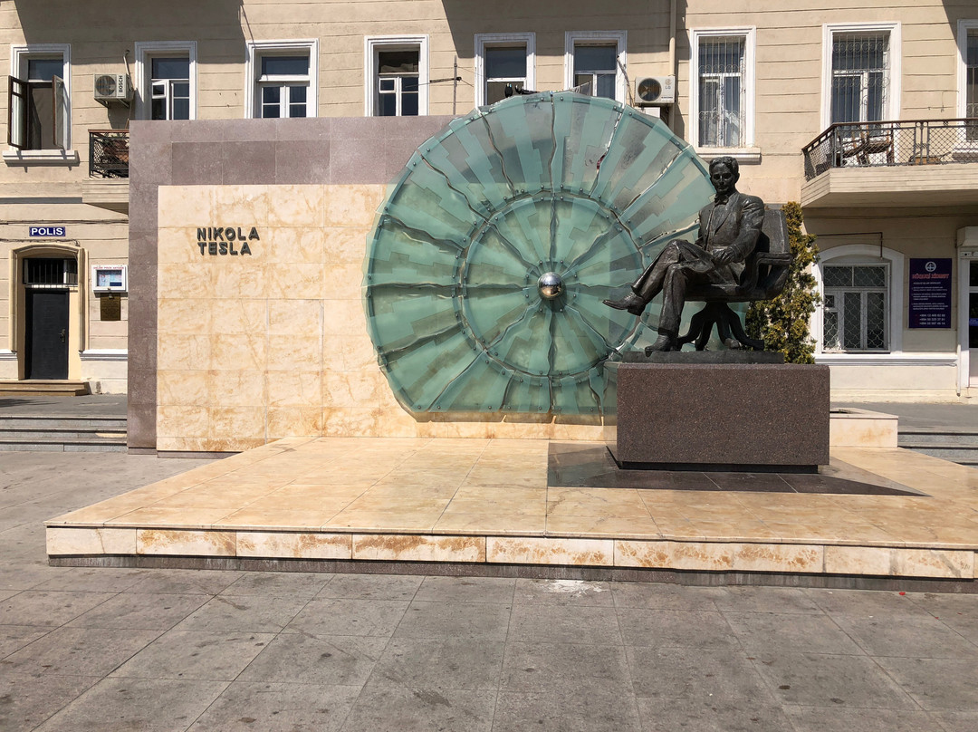 Nicola Tesla Monument-巴库必去景点