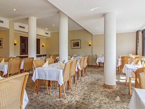 米尔别墅酒店主图