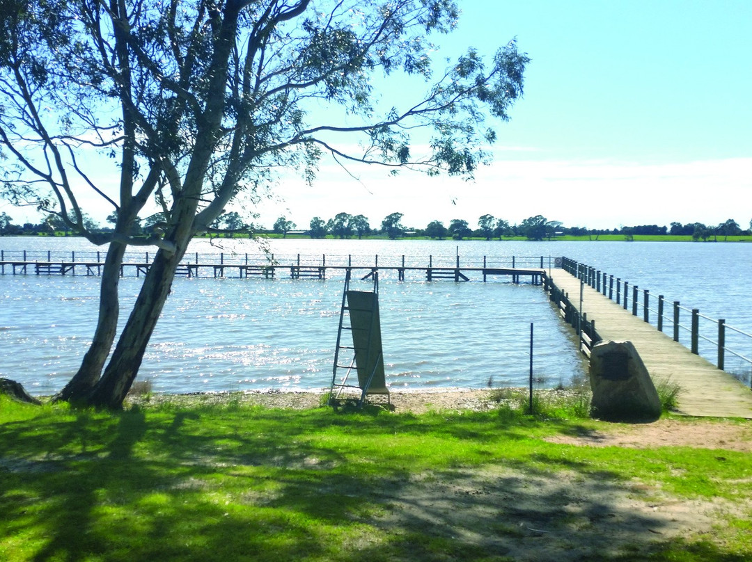 Frances旅游景点-Lake Charlegrark