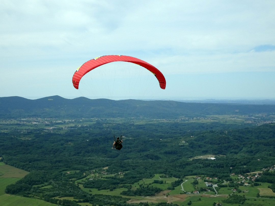 Sunsoar Paragliding景点图片