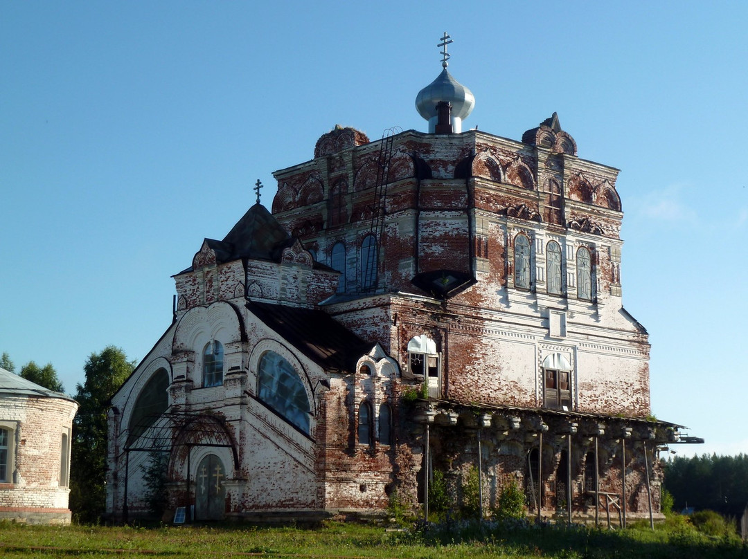 Verkola Monastery of St. Artemiy景点图片