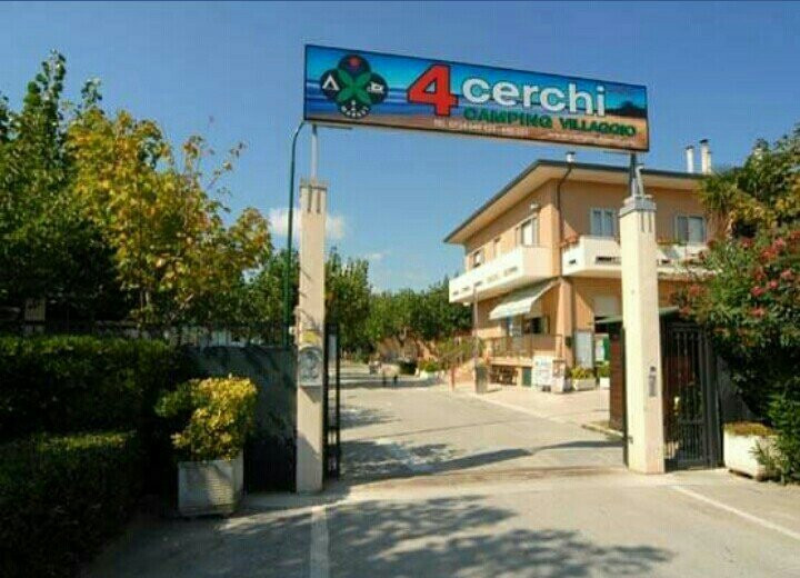 Camping 4 Cerchi