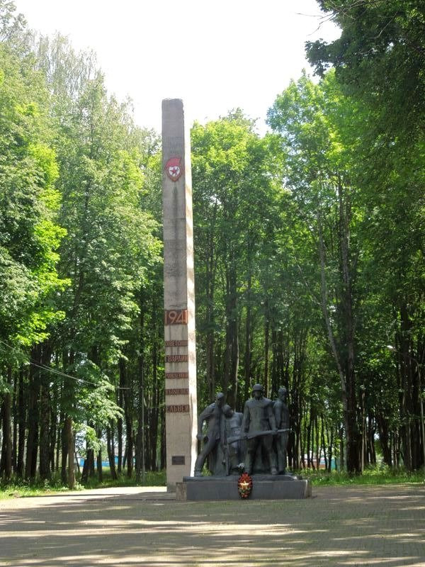 Square of Military Glory景点图片
