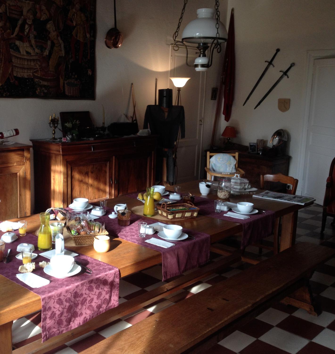 Château Les Tours Seguy-餐饮