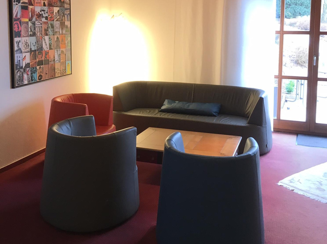 Hilzhofen酒店住宿-Schoenblick Tagungshotel