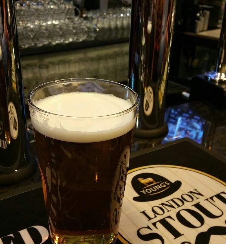 Winsford旅游景点-No4 Bar