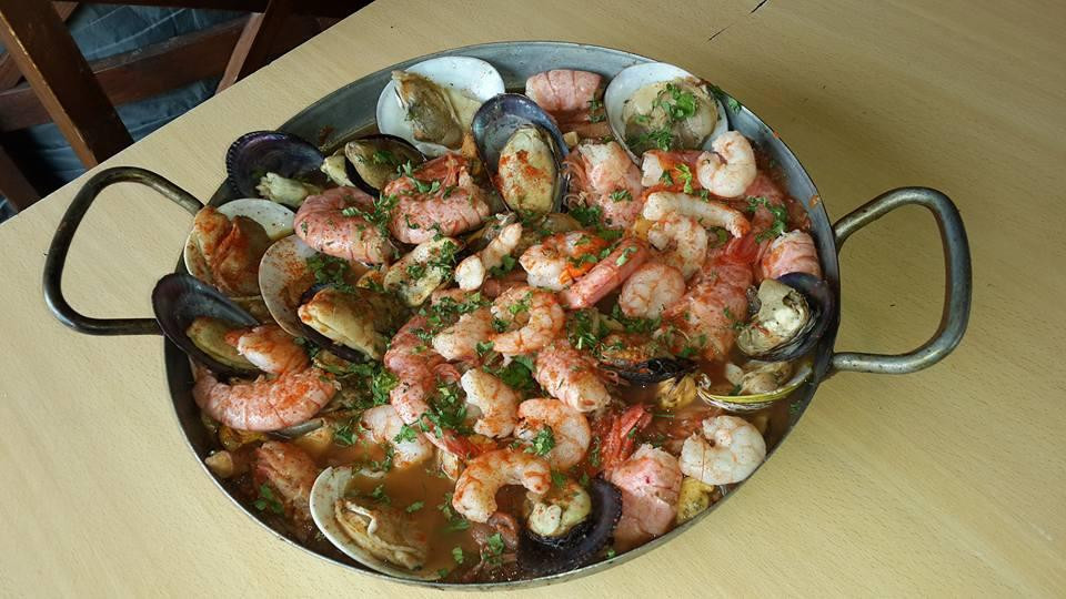 San Antonio Este餐馆和美食-Resto-Bar Marisqueria El Puerto