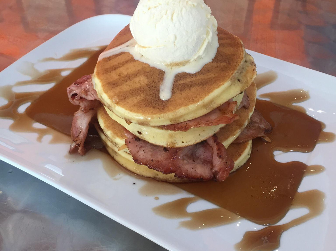 Yungaburra餐馆和美食-The Gillies Cafe, Bar & Deli