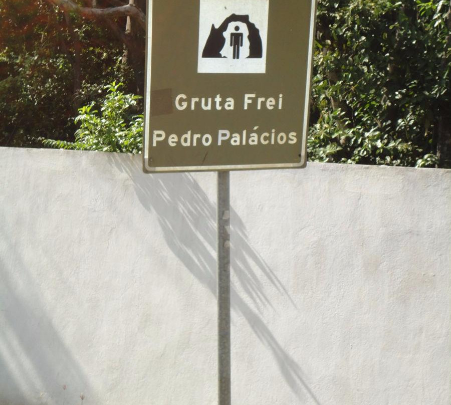 Gruta do Frei Pedro Palácios景点图片