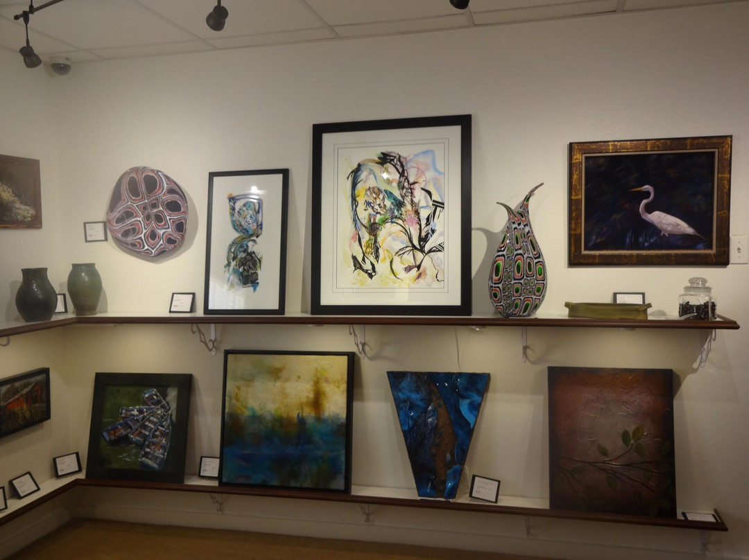 White Key Gallery景点图片