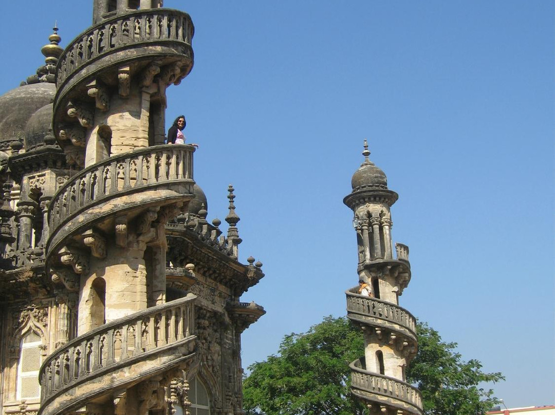 Mahabat Maqbara-居那加德必去景点
