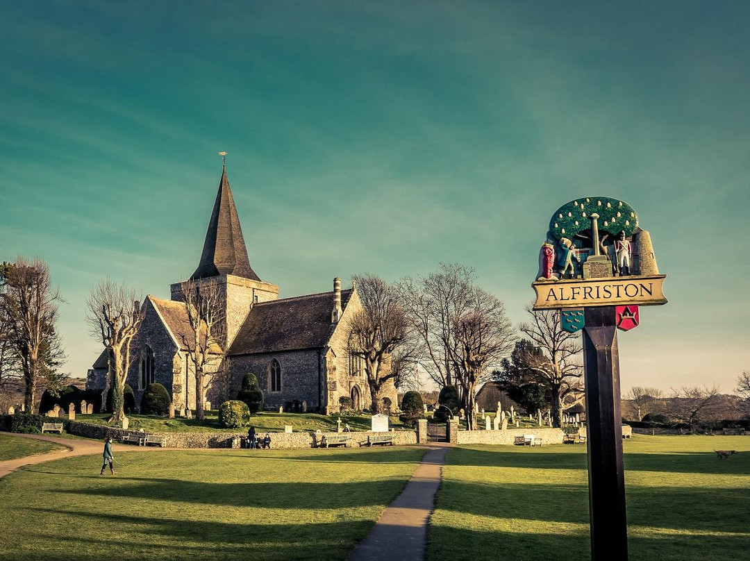 St Andrew's Church景点图片