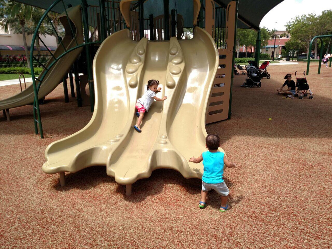 Town Center Park-阳光岛海滩必去景点