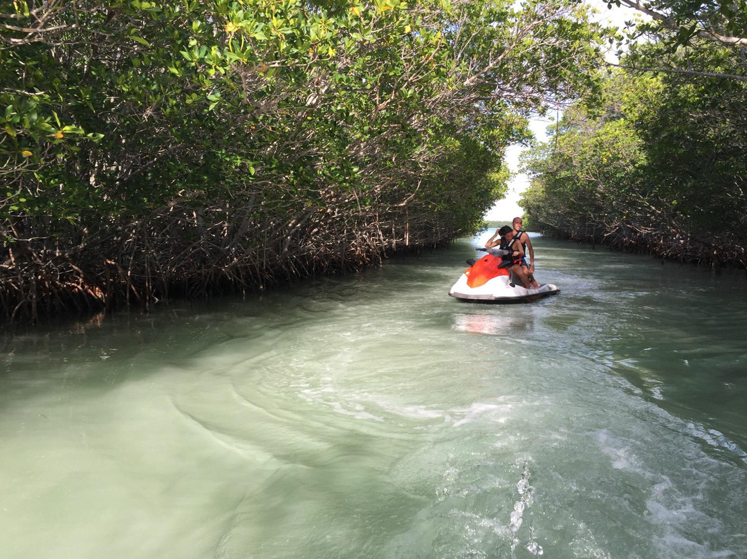 Florida Keys Watersports-伊斯拉摩拉达必去景点