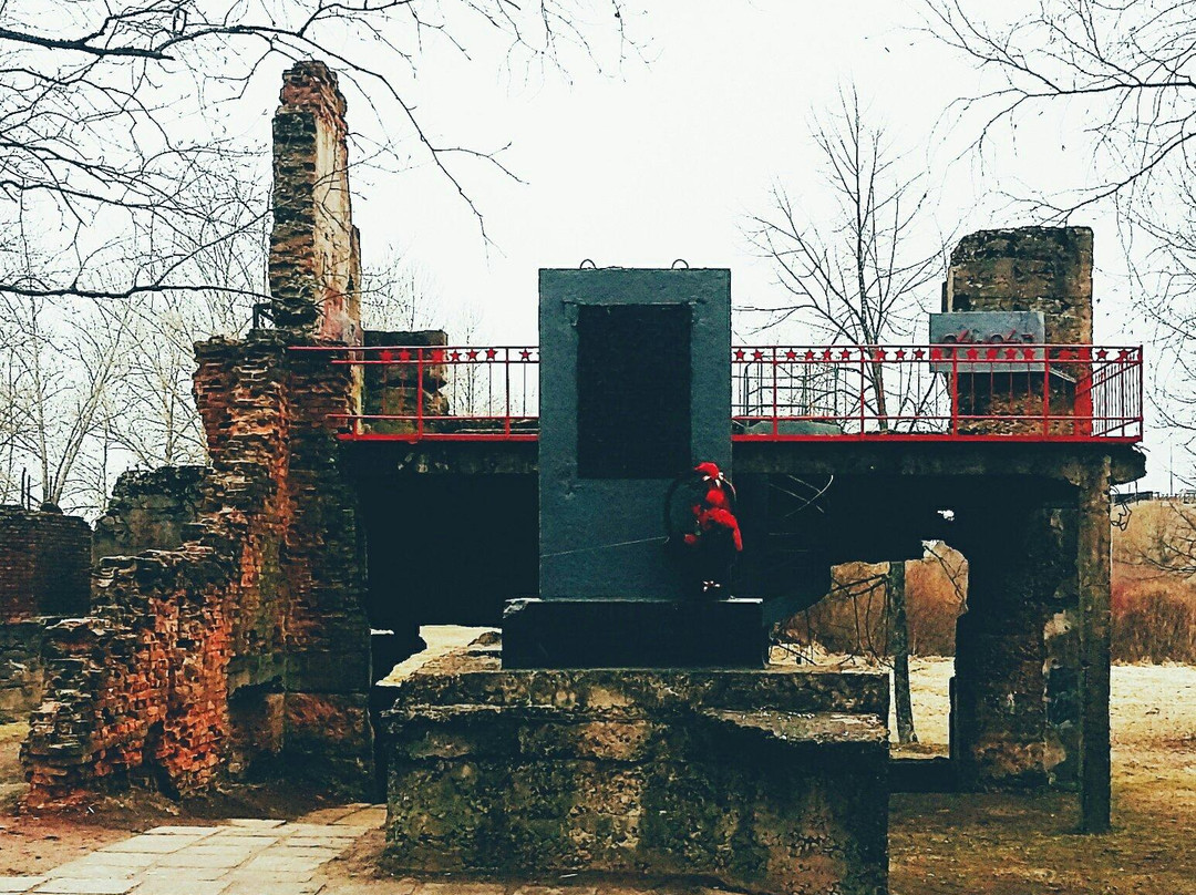 Monument Echo of War景点图片
