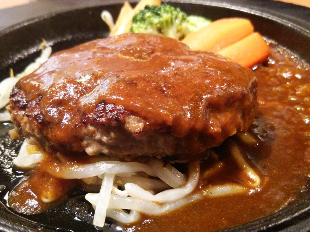 グリル&カレー カキヤス EXPASA御在所店