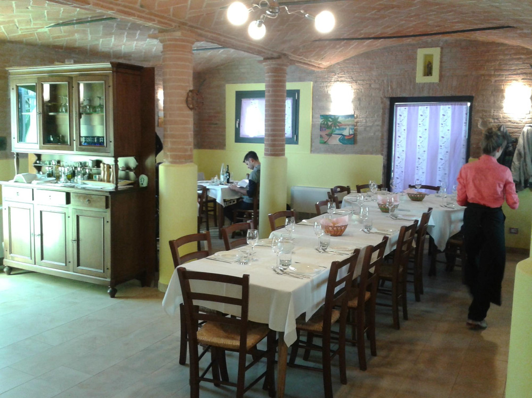 菲奥拉诺莫德内塞餐馆和美食-Agriturismo Pilati