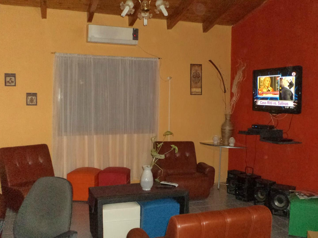 Cuadro Nacional酒店住宿-Hostel Rogupani