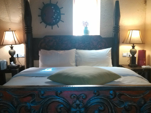 无尔山下｜金山映雪·雾漫泳池花园度假美宿主图