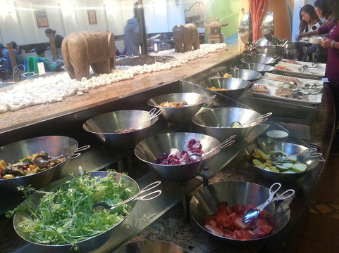 北京新侨饭店主图