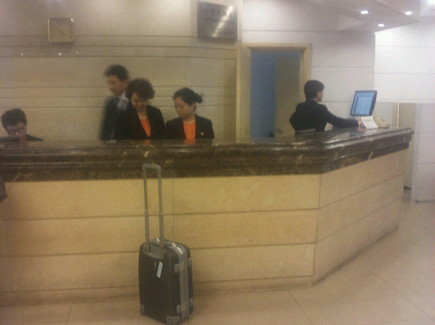 静安海格公寓主图