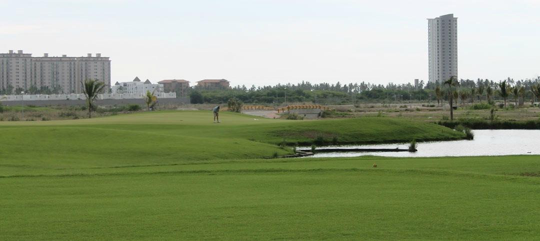 Marina Mazatlan Golf Course-马萨特兰必去景点