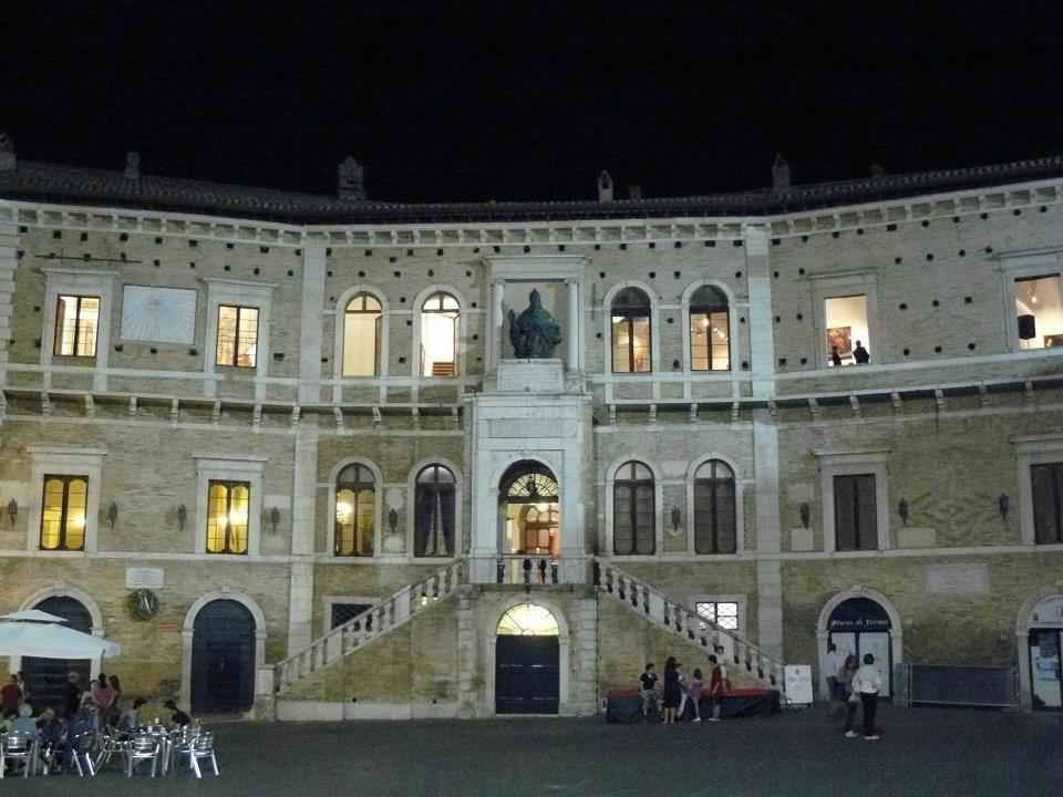 Pinacoteca Civica - Palazzo dei Priori景点图片