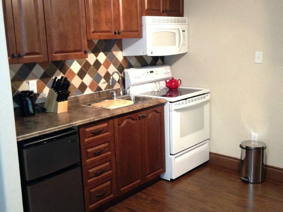 Braxton Suites主图