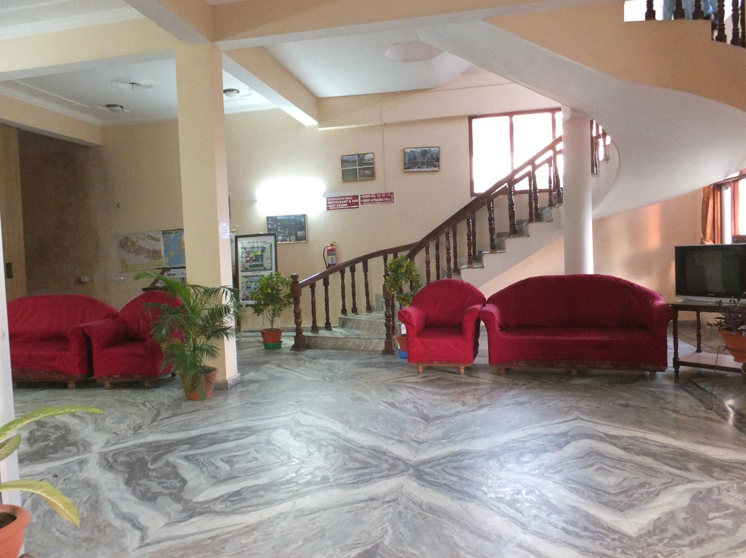 Hotel Opera Kanchanpur主图