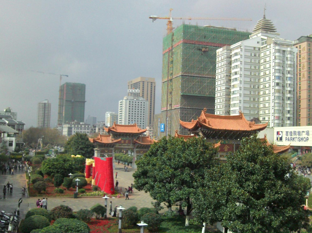 昆明驼峰客栈（南屏步行街金马碧鸡坊店）主图