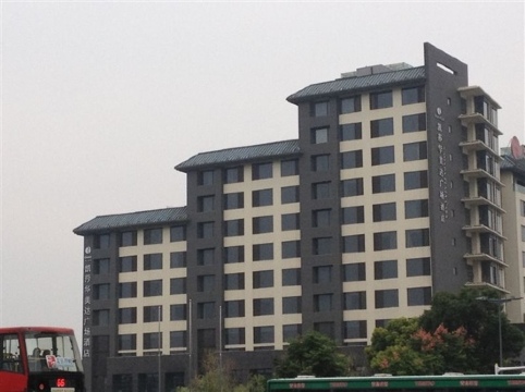 扬州东关街凯莎华美达广场酒店-客卧