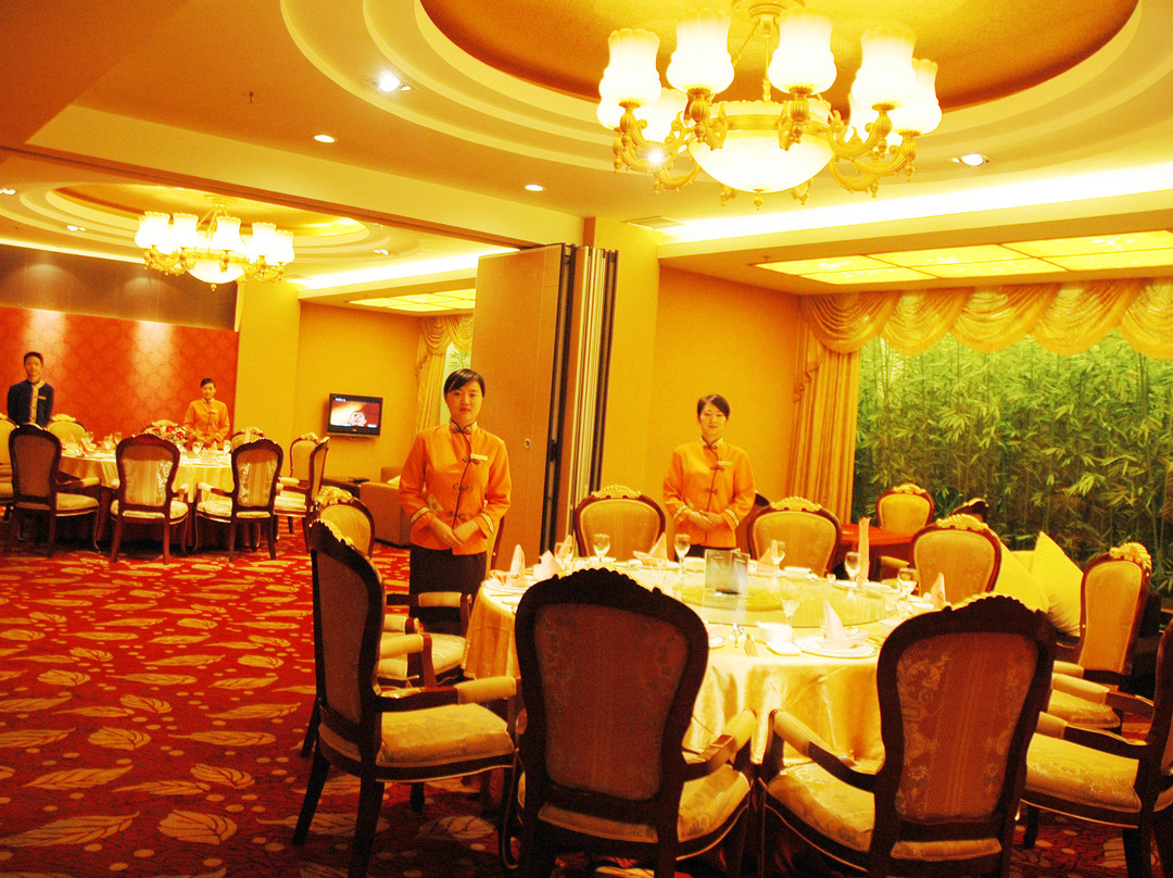 大世界酒店主图