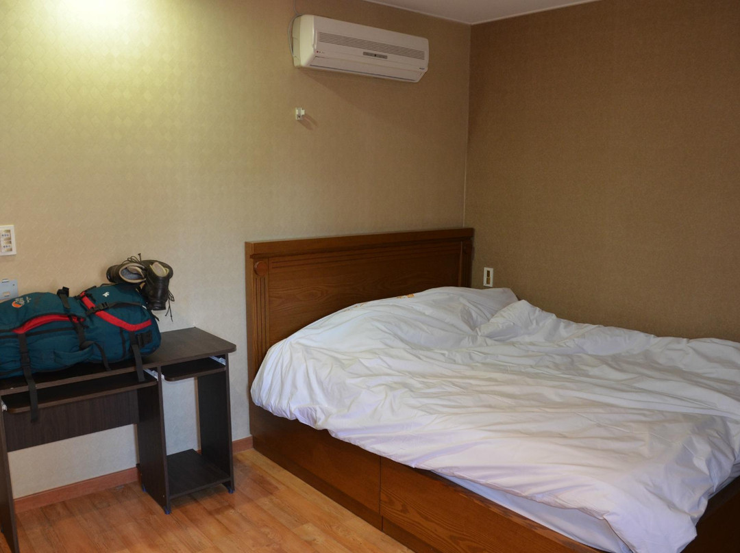 摩纳哥酒店主图