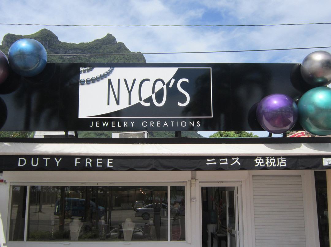 Nyco's-波拉波拉岛必去景点