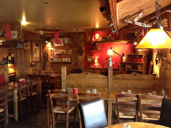 La Mongie餐馆和美食-Restaurant bar Le Schuss