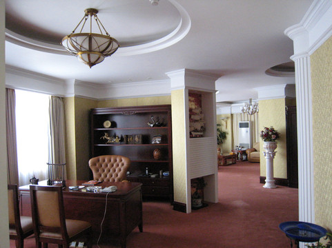 大理苍山饭店主图