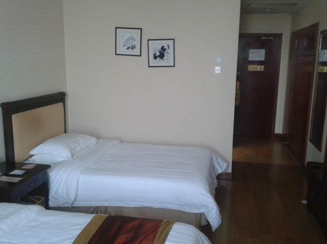 凌海大酒店主图