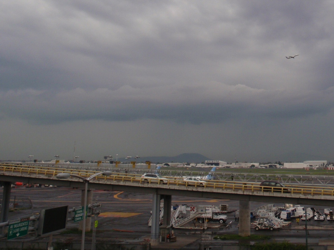 Hotel Aeropuerto主图