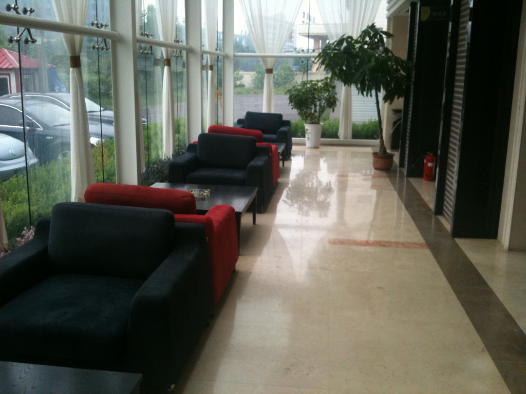 逸家商务酒店主图