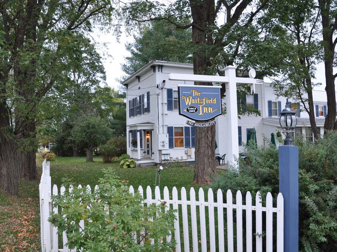The Waitsfield Inn主图