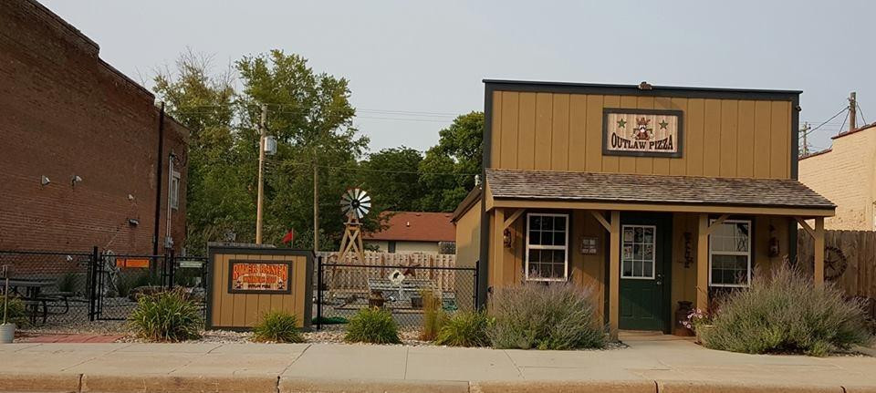 Allen餐馆和美食-Outlaw Pizza