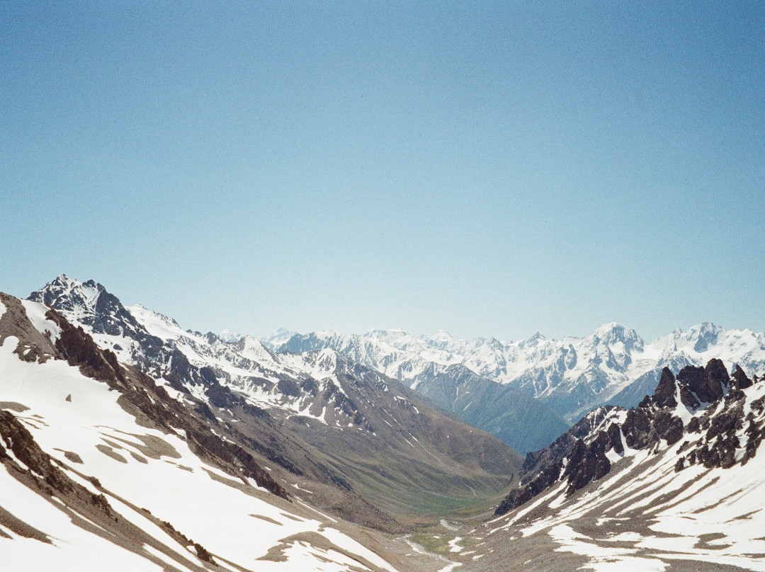 Elbrus Climbing景点图片