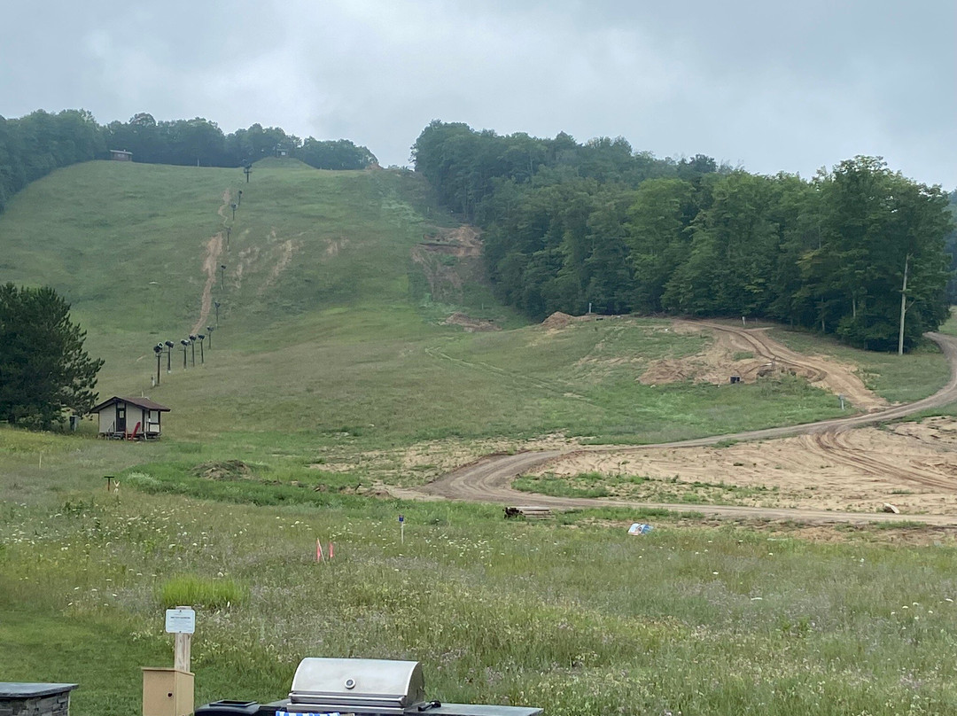 运行在博因山度假村主图