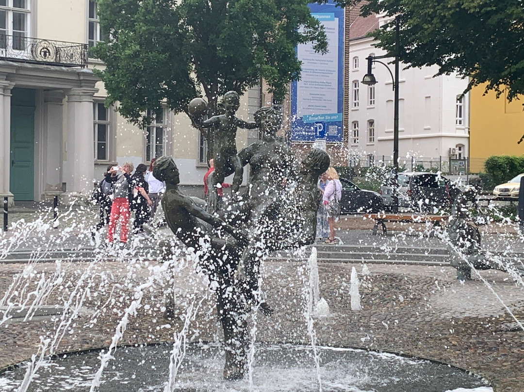 Brunnen der Lebensfreude景点图片