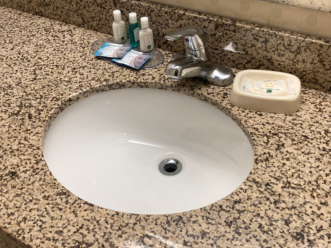 Quality Hotel Conference Center Cincinnati Blue Ash主图