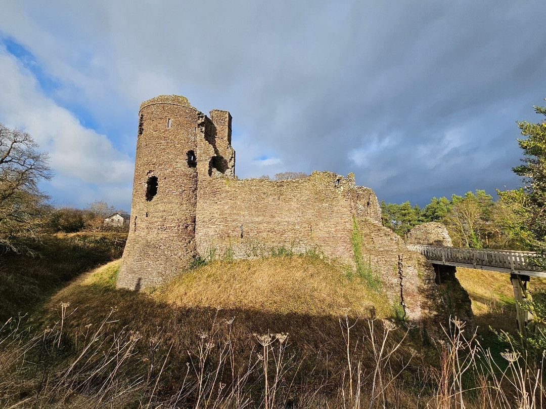Grosmont Castle景点图片