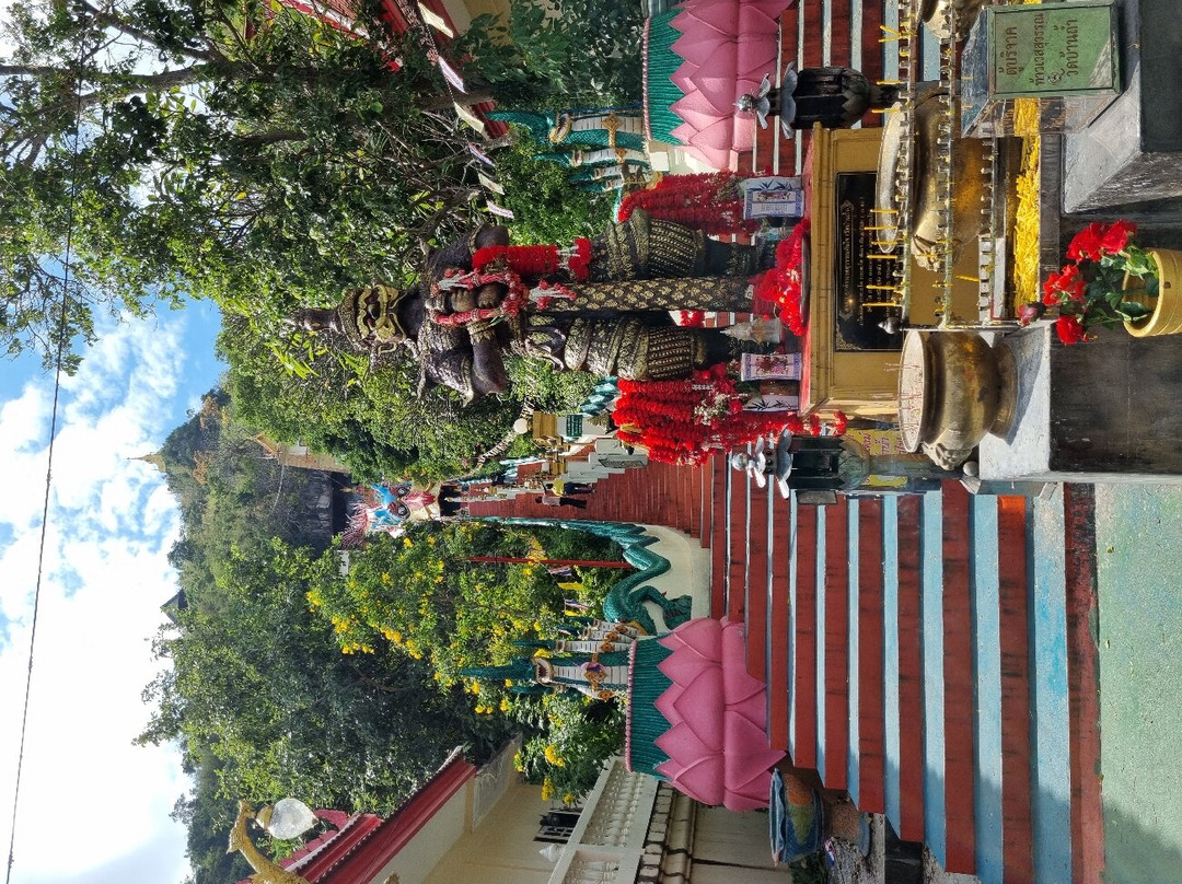 Wat Ban Tham景点图片