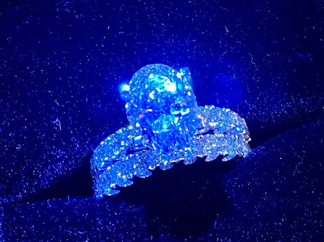 Royal Jewels & Diamonds景点图片