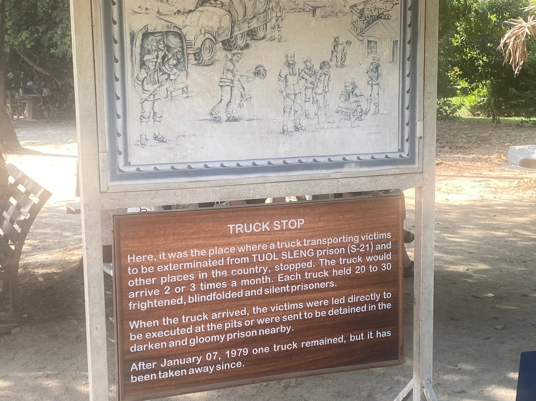 The Killing field and Toul Sleng genocide museum S21 Tour-金边必去景点