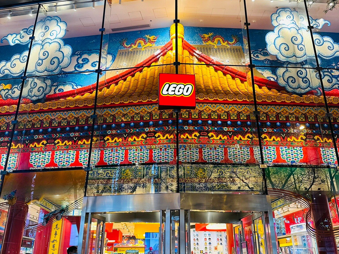 北京王府井银泰-北京市必去景点